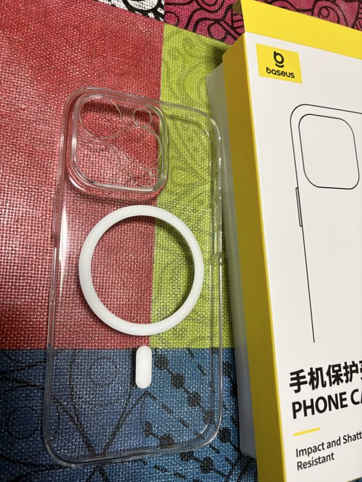 Capa com Magsafe  para iphone 16 Pro da marca Baseus