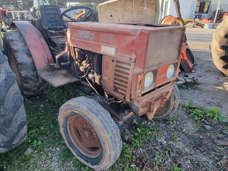 Trator Fiat 570V para peças