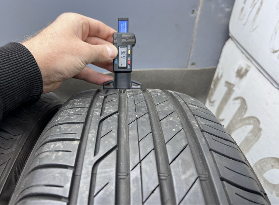 Шини 6+ мм літо 215 60 R17 Bridgestone Turanza T001 резина літні