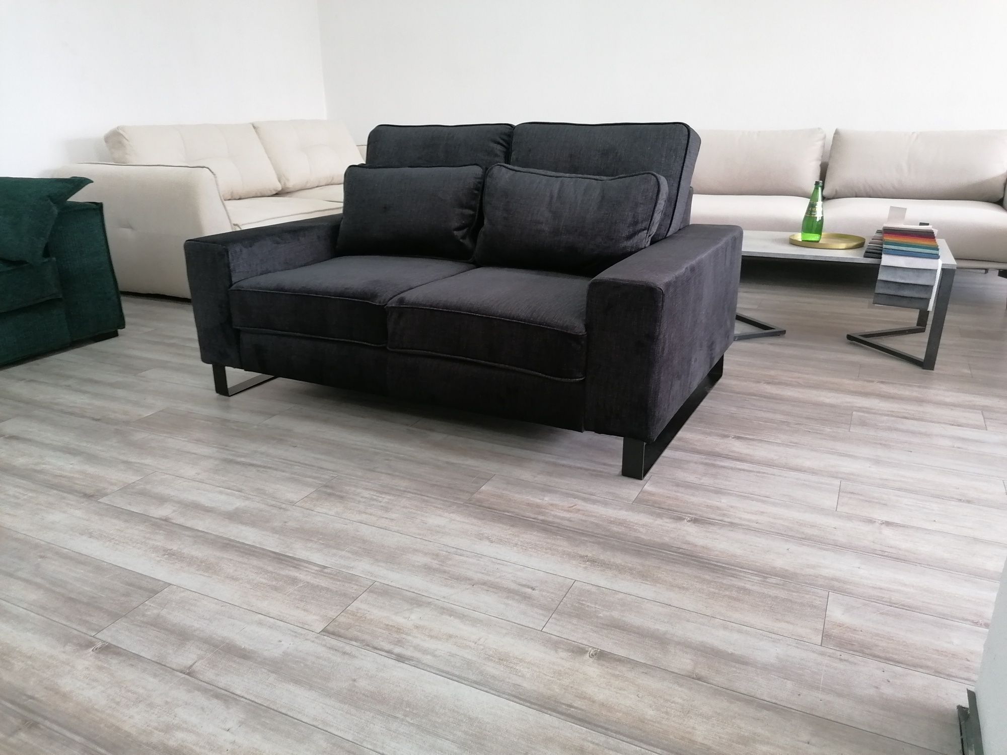 Nowoczesna Sofa 2 osobowa