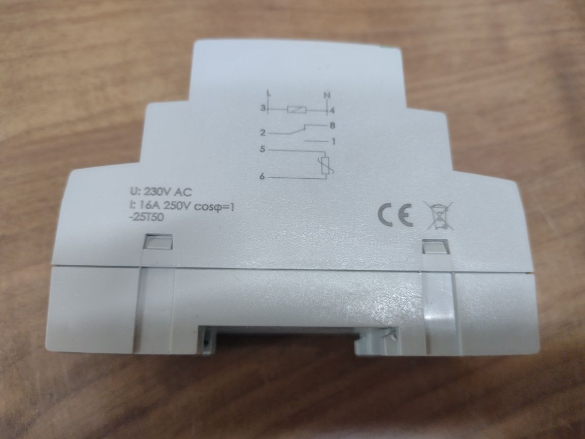 Termostat F&F RT-822B spec 30-70C