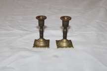 Par de candelabros  de altar em bronze, sec. XVlll