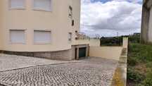 Descubra este acolhedor e luminoso apartamento T3, junto à vila histór