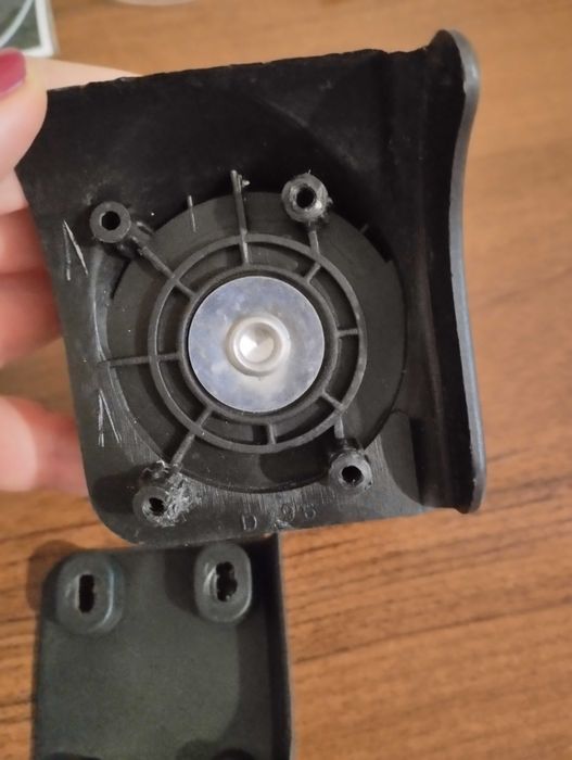 Колеса до чемодана