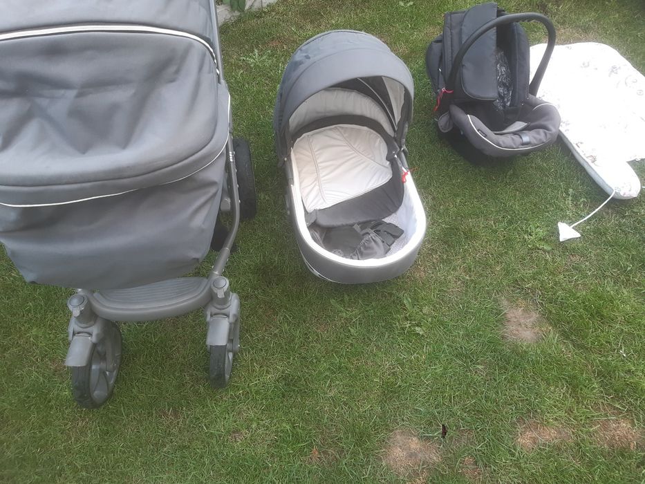 Wózek dziecięcy 4w1 ROAN spacerowy z gondolą i nosidełkiem nosidełko