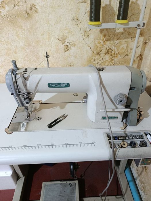 Швейна машина SIRUBA L818-H1