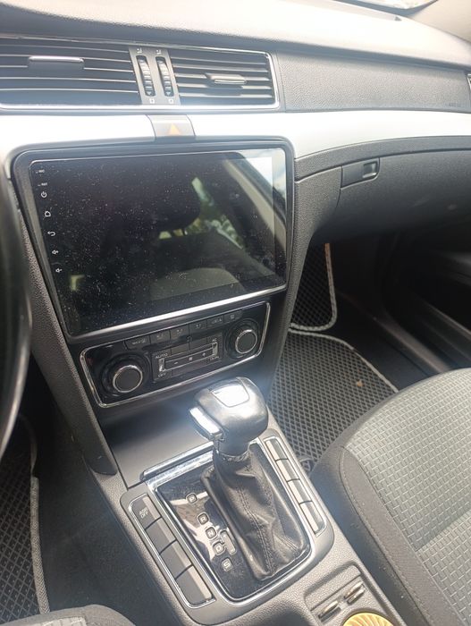 Магнітола Шкода суперб 2( Skoda SuperB 2)