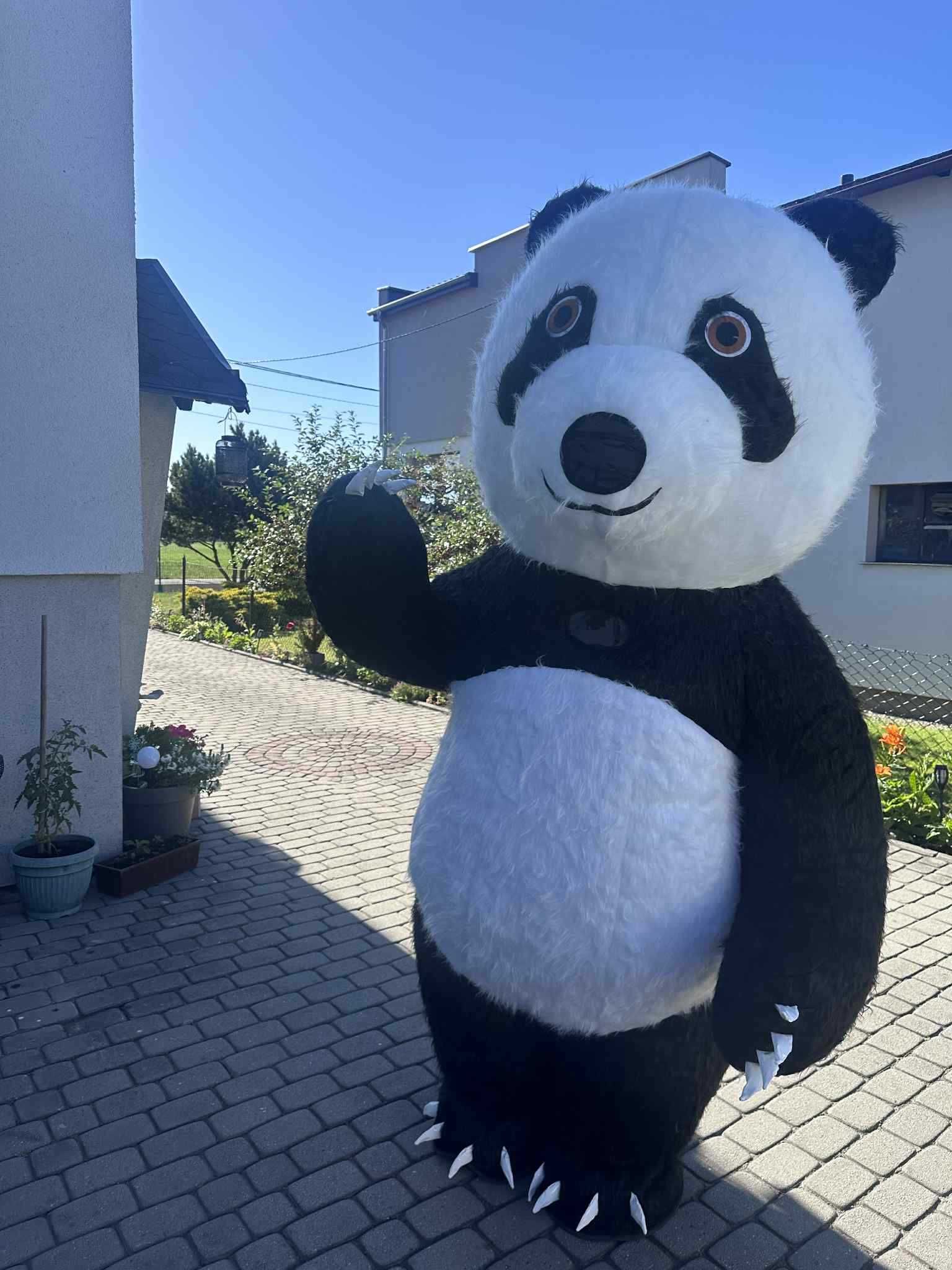 Żywe maskotki pneumatyczne – Stitch, biały miś, różowy miś, panda