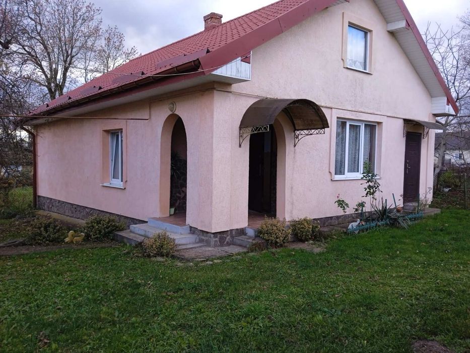 Продам будинок біля Стрия 5 км