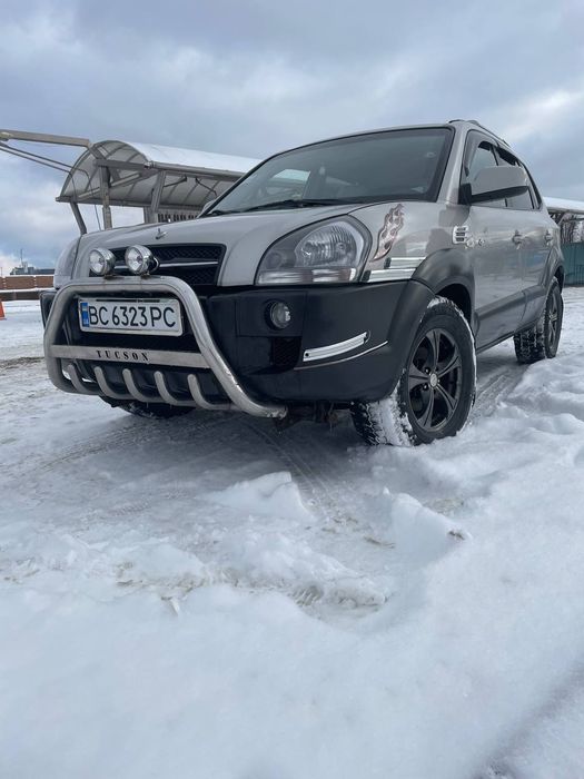 Продається Hyundai Tucson, 2008р.
Бензин, 2.0
Механічна коробка