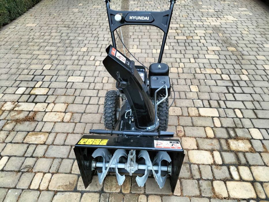 Снігоприбирач бензиновий Hyundai S 5556