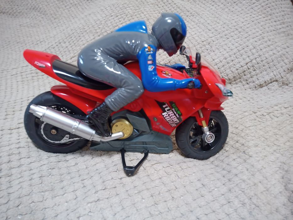 Мотоцикл на радиоуправлении