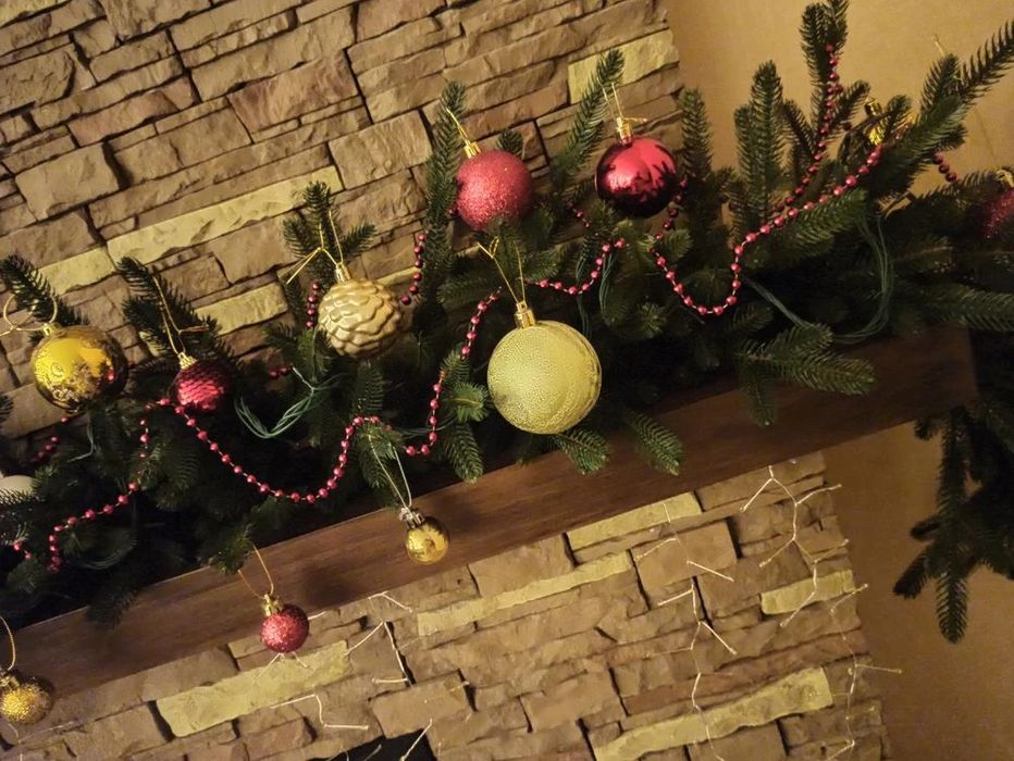 Гірлянда з литої хвої Ковалівська та Віденська  Зелена, блакитна опт