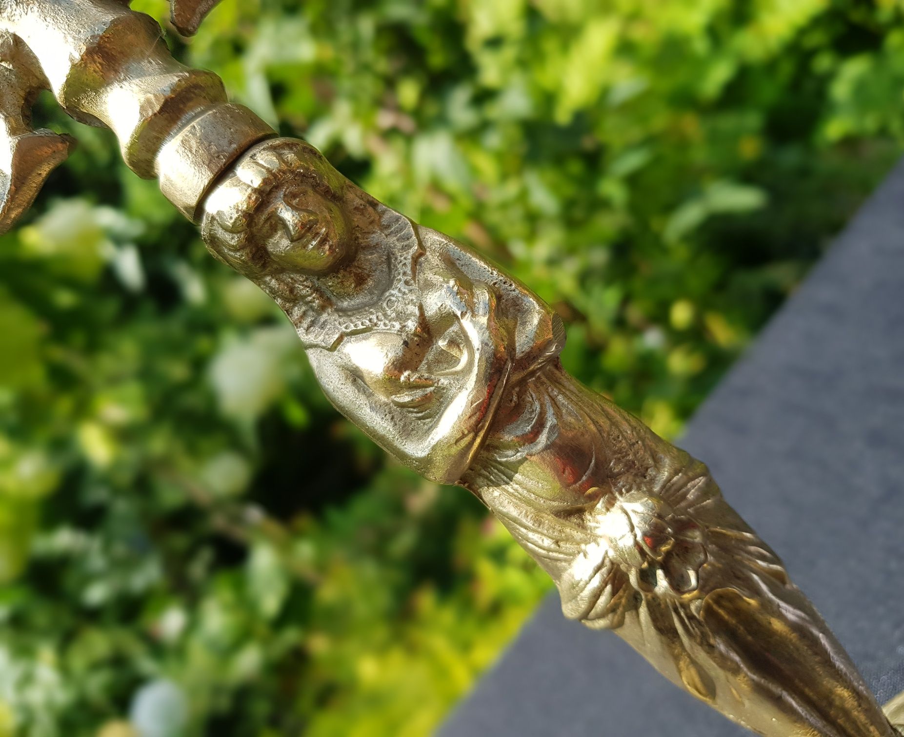 Świecznik mosiężny figularny, Trójramienny kobieta VINTAGE PRL