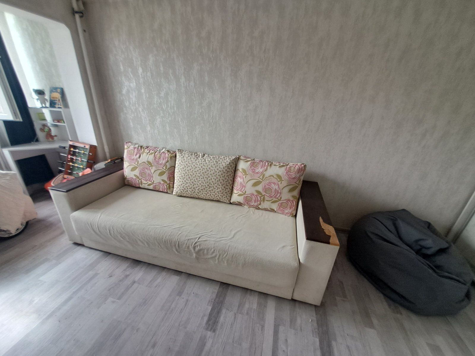 Продаеться Диван