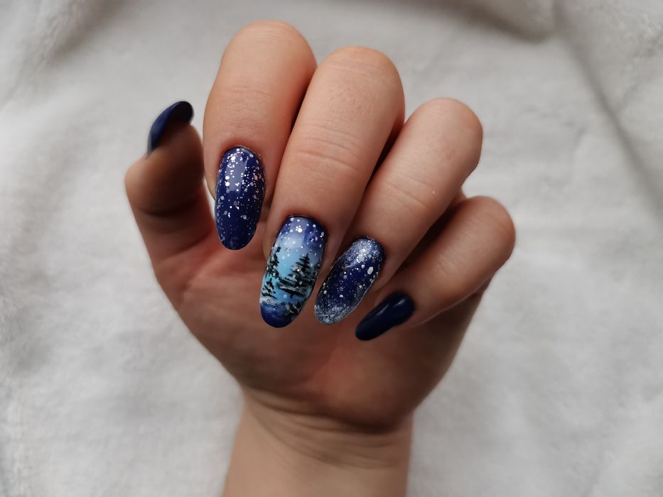 Manicure hybrydowe Przedłużanie Paznokci Wolne terminy