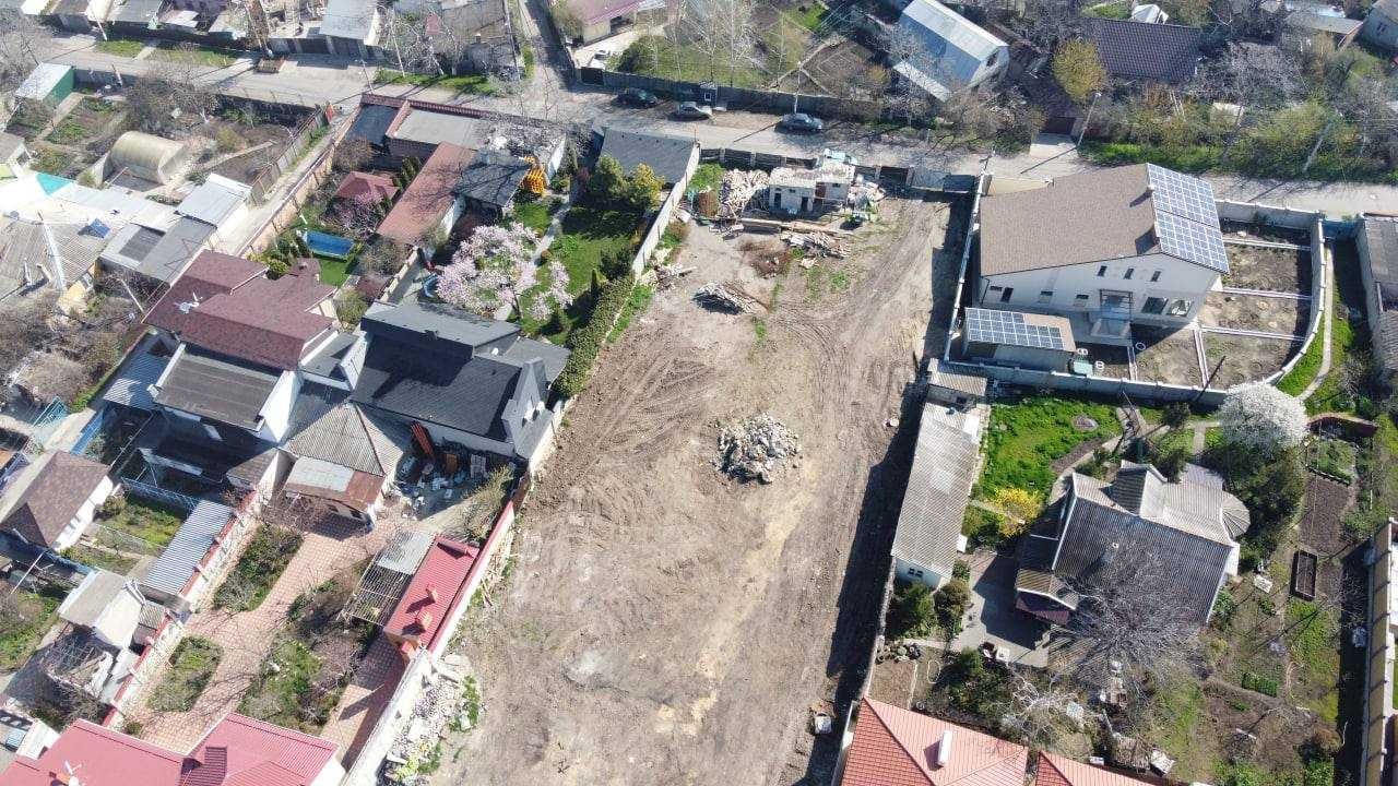 Участок 38.5 соток  10 ст Б Фонтана