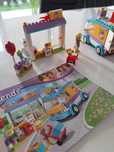 Klocki lego Friends, kurier