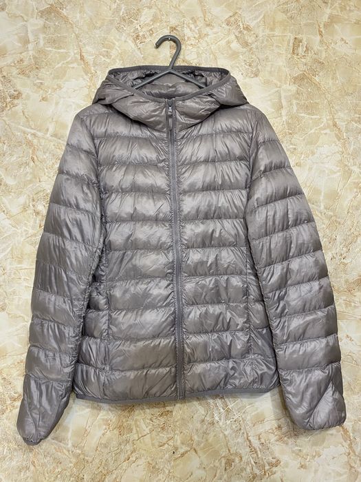 Ультра легкий пуховик Uniqlo