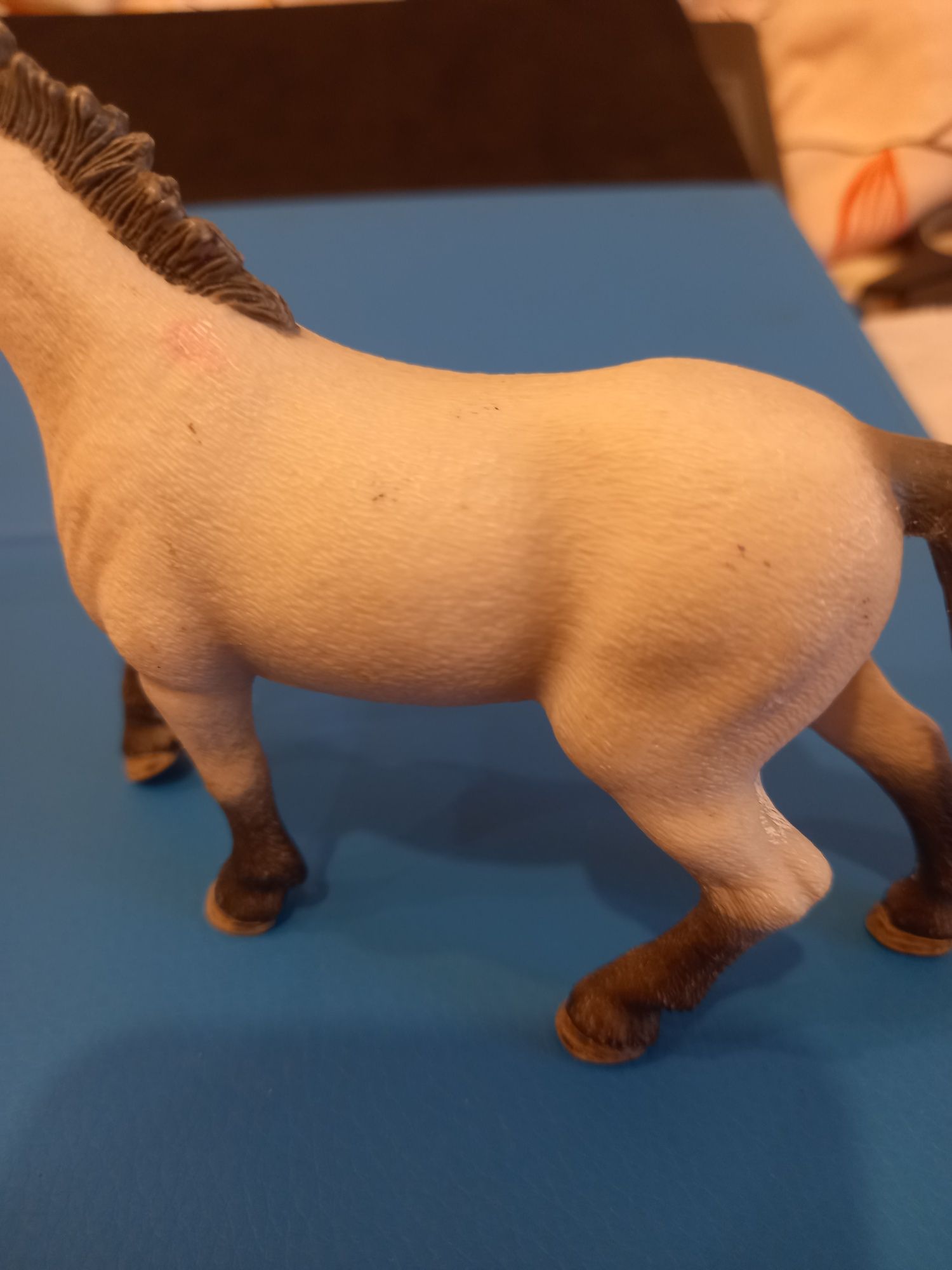 kuc connemara schleich figurka wycofana