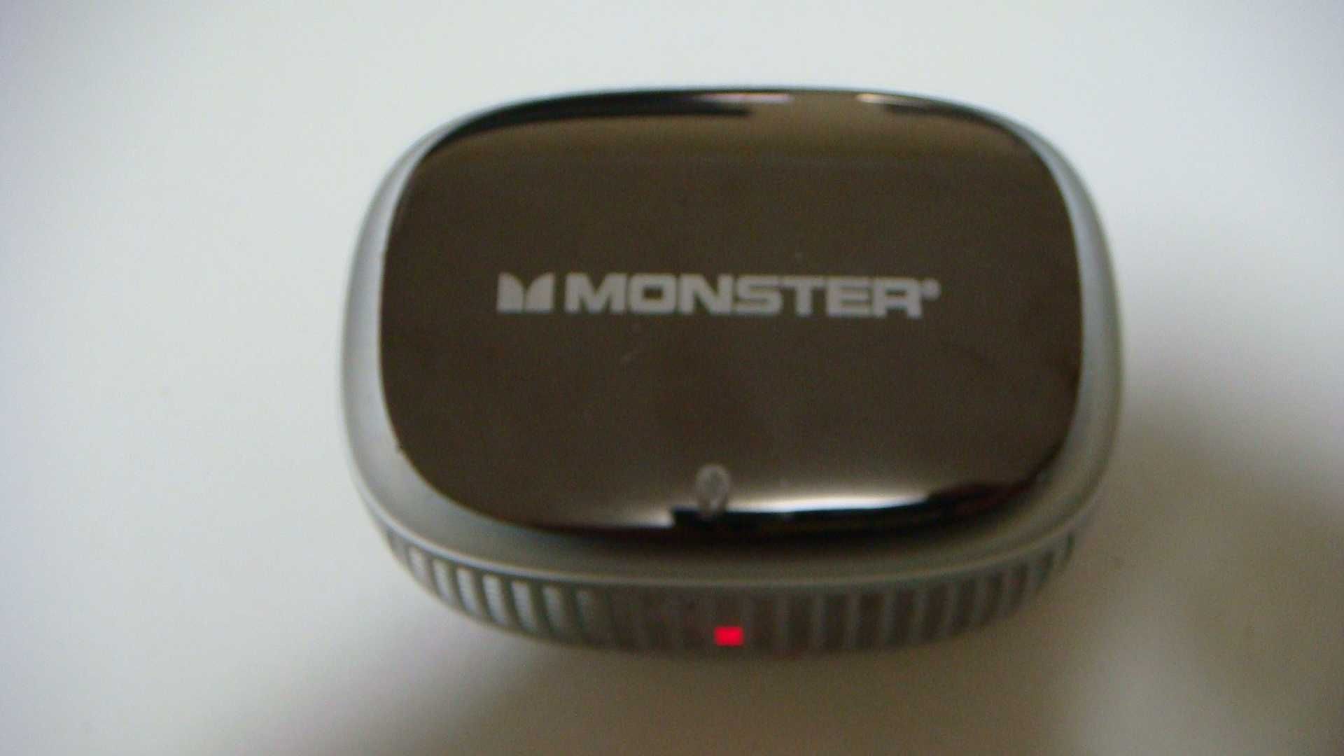акустика колонка Б/У Monster Clarity HD Micro Bluetooth Speaker 100