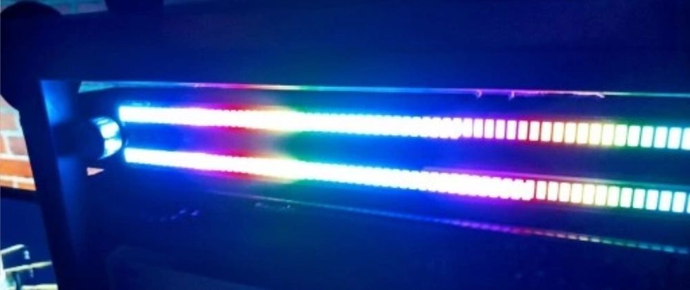 Profesjonalny wskaźnik LED wysterowania sygnału audio mic./ in sign.