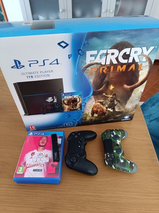 Playstation 4 + Extras (Ps4 1TB)