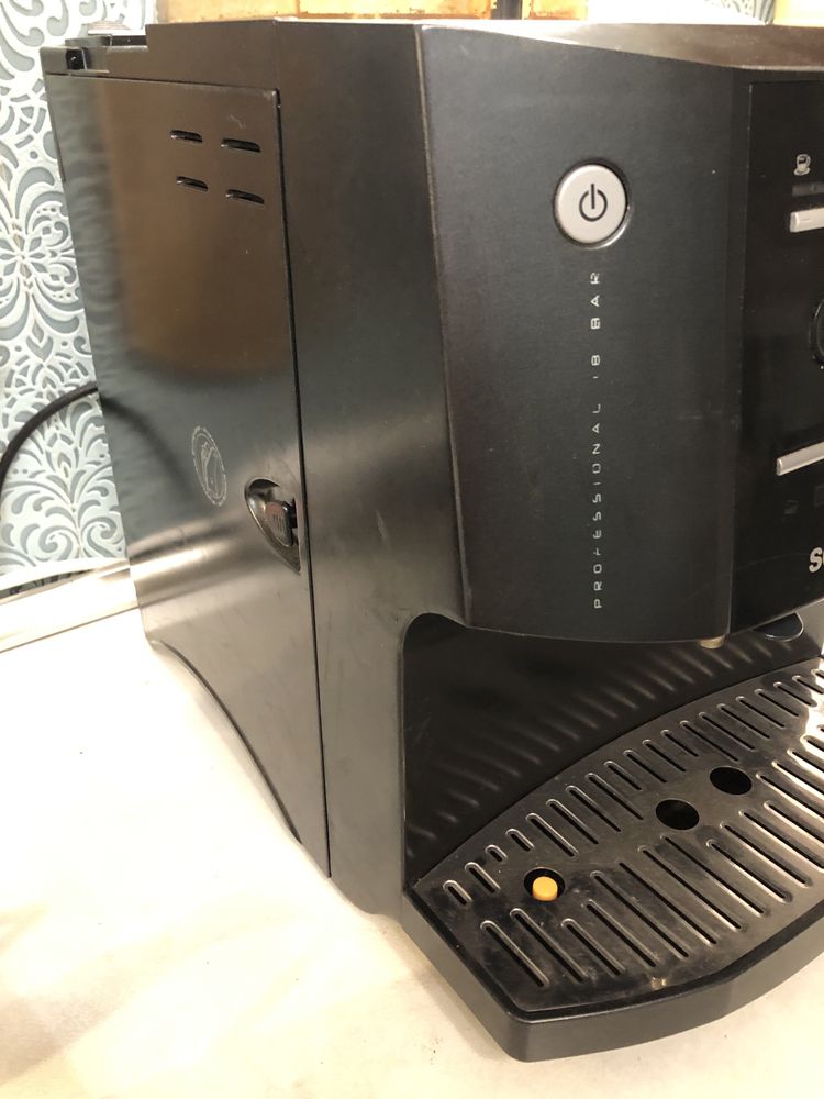 Ekspres ciśnieniowy  automat Solac 19 bar