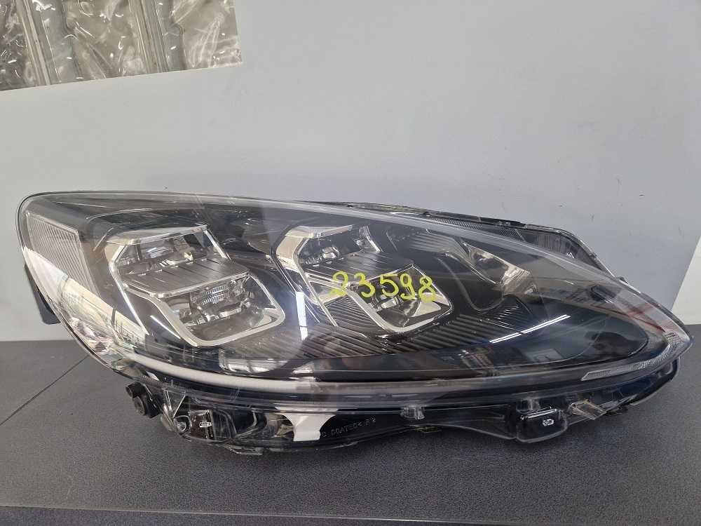 Ford Kuga III MK3 19-24r. Lampa Przód Prawa Full Led