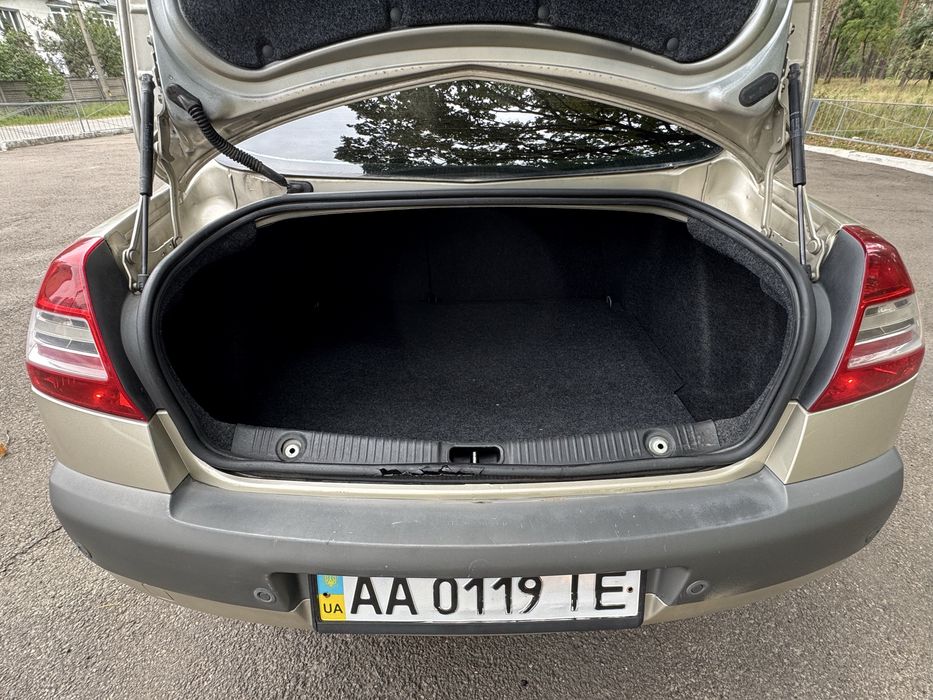 Renault Megane 2008 ,Автомат,пробіг 130тис км / Рено Меган рідна фарба