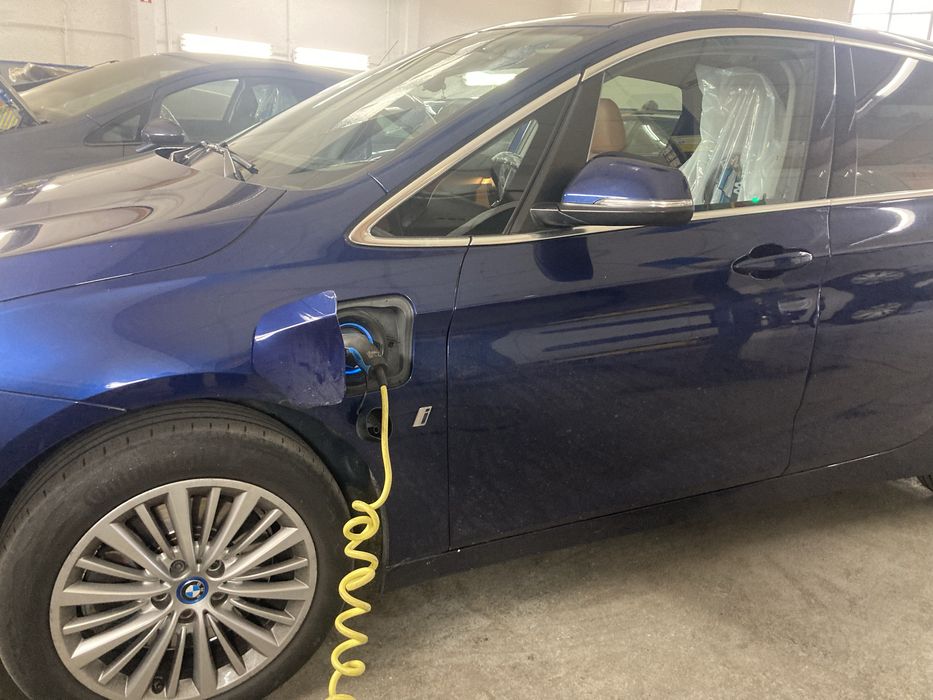 Reparação de viaturas hibridas/plug-in e electricas,gasoleo e gasolina