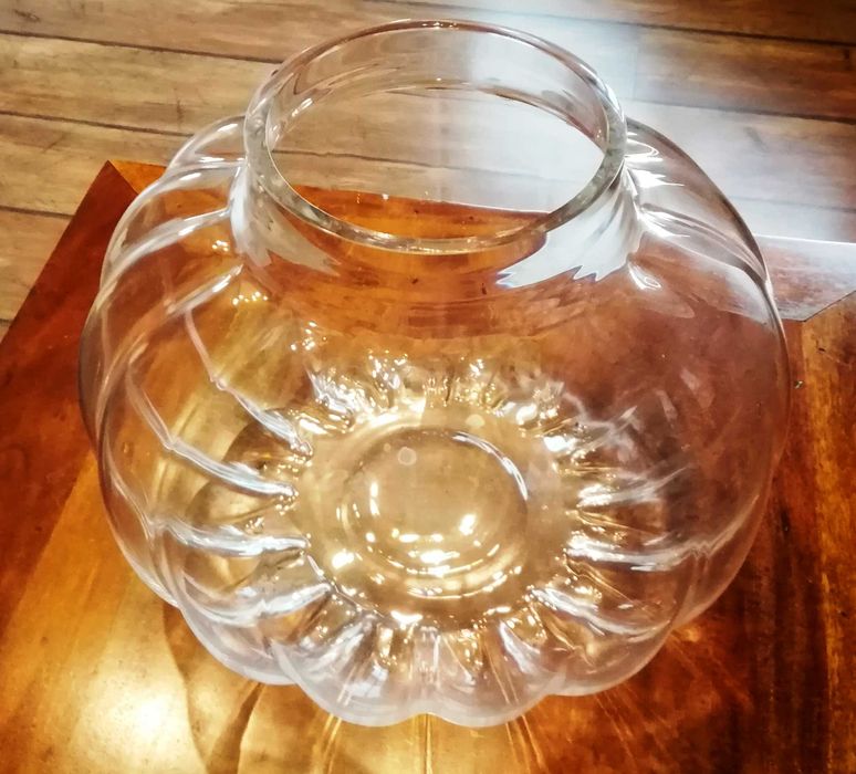 Szklana dynia, kula, wazon