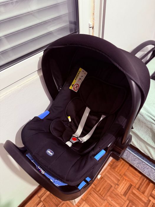 Ovinho Cadeira Auto Chicco Kaily Black c/ base