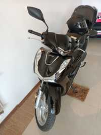 HONDA SH 125 unikat + nowy kask