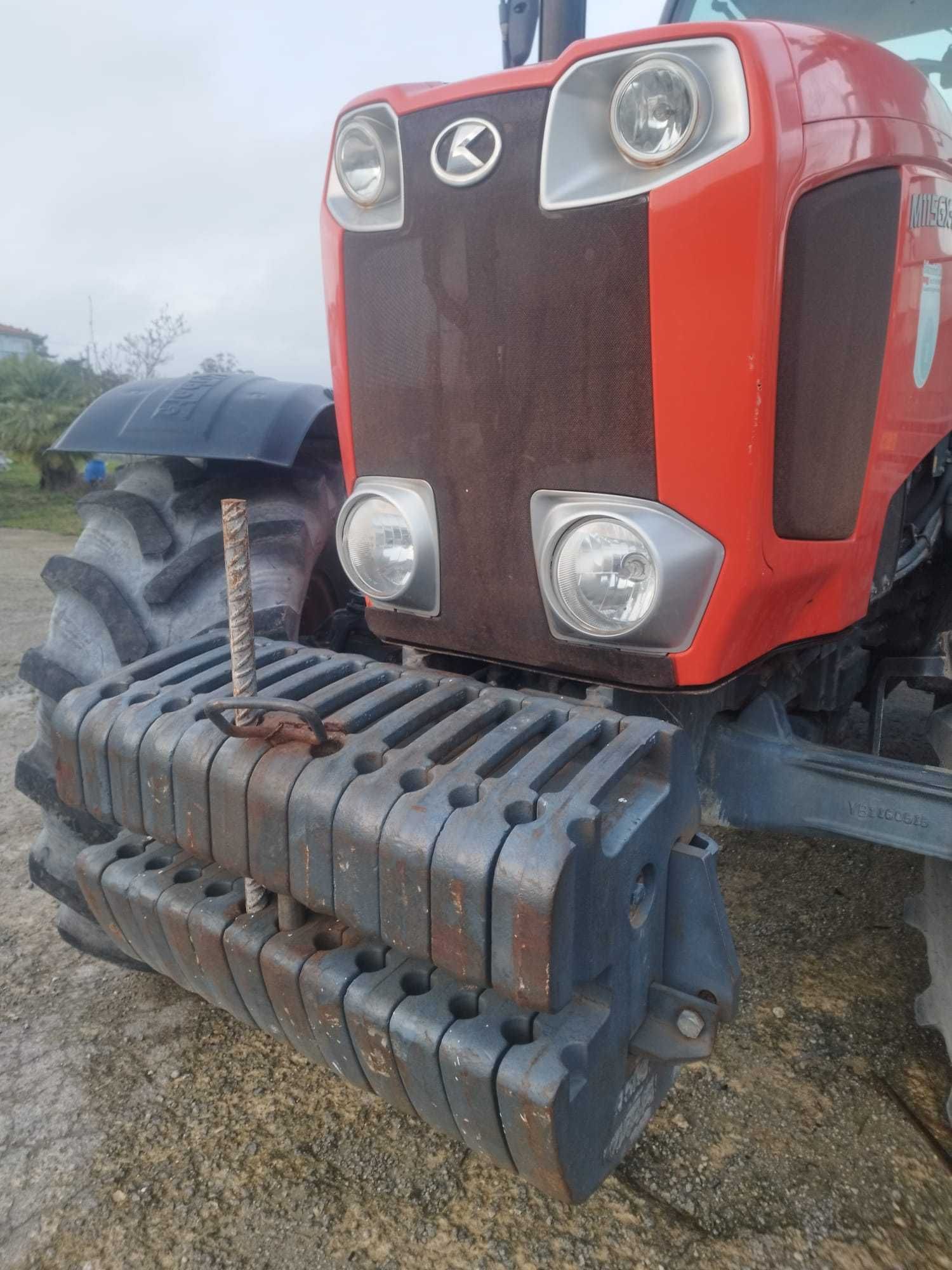 Trator KUBOTA M115GX
