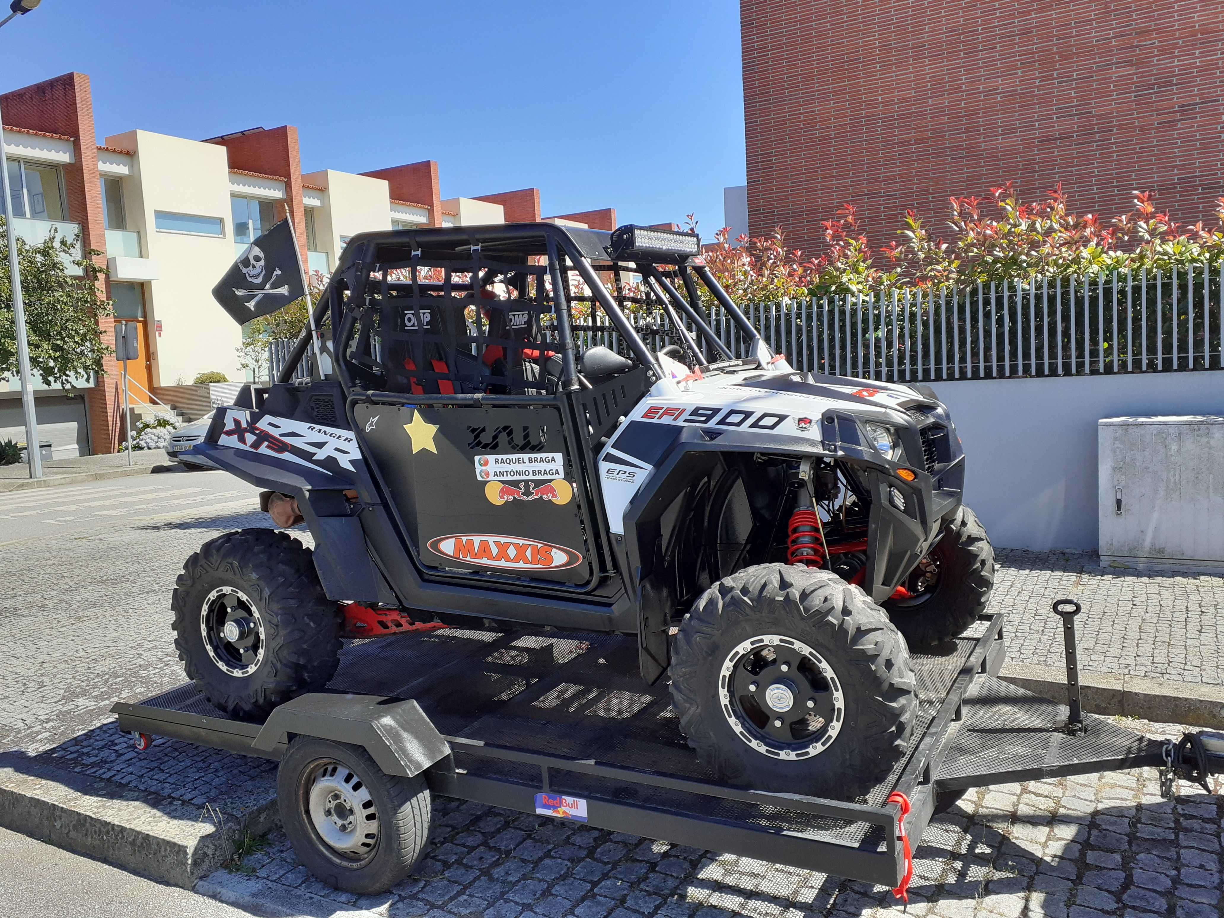 Vende se Polaris RZR 900