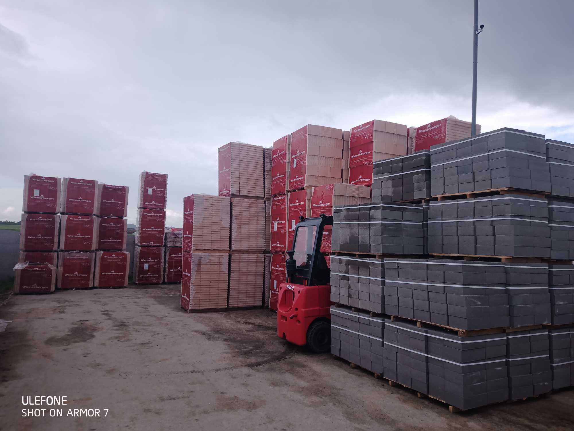 Bloczek betonowy fundamentowy 38cm 24cm 12 cm kanoldy pustak emka !!!