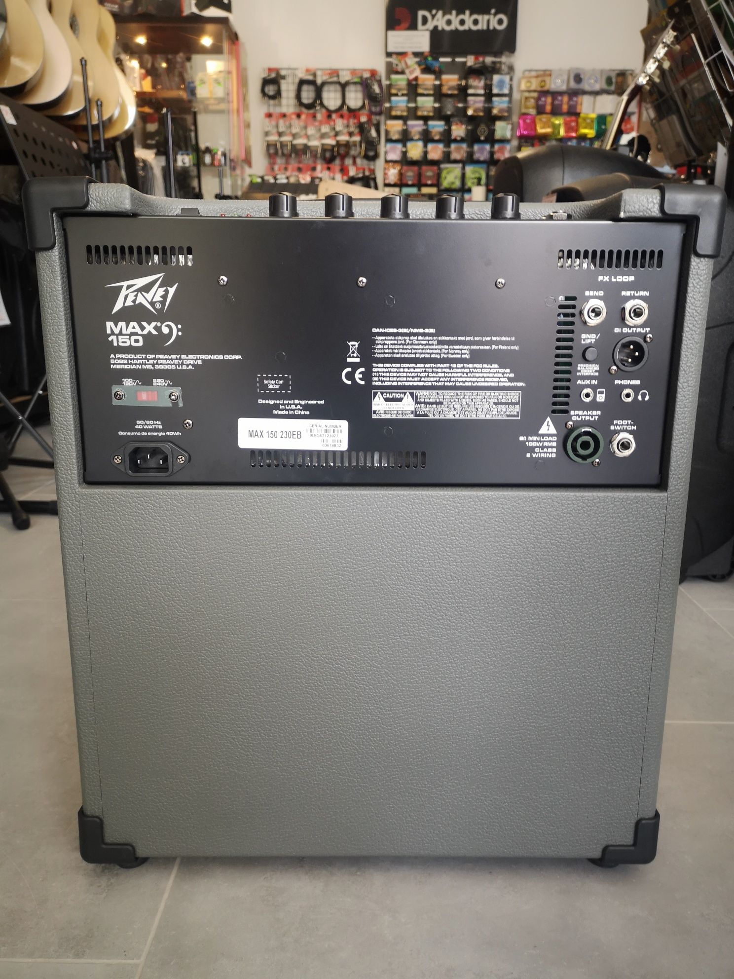 Peavey MAX150 Wzmacniacz do Gitary Basowej 150W