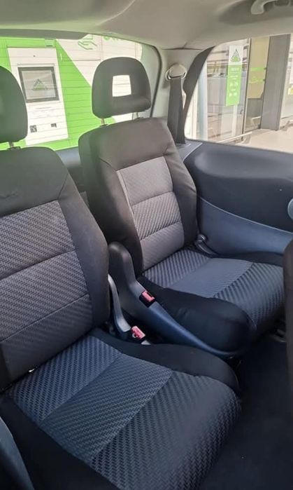 Aluguer carrinha de 7 lugares Madeira