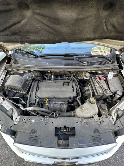 Chevrolet Aveo T300 Автомат