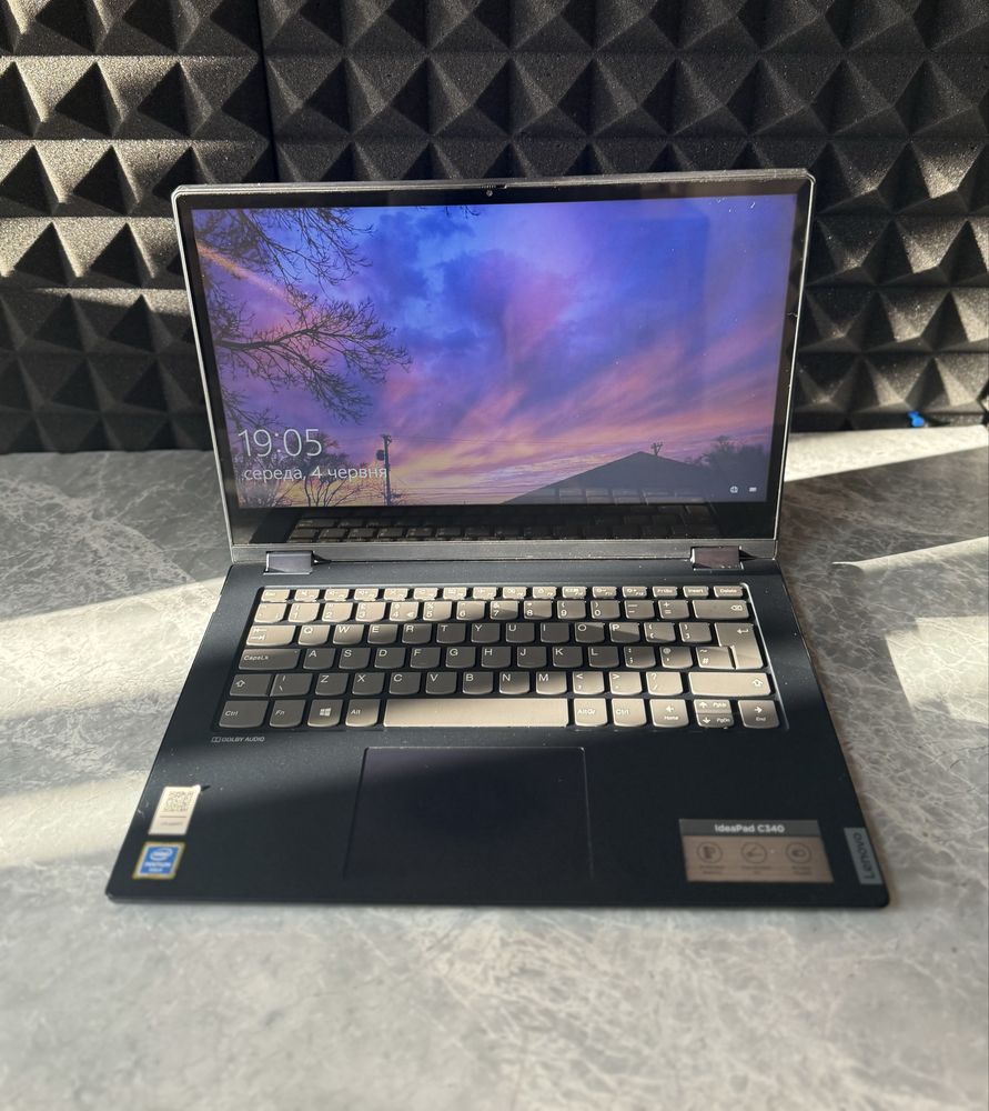 Ноутбук Трансформер Lenovo / intel GOLD / 8GB ОЗУ / ssd m.2 nvme 256GB