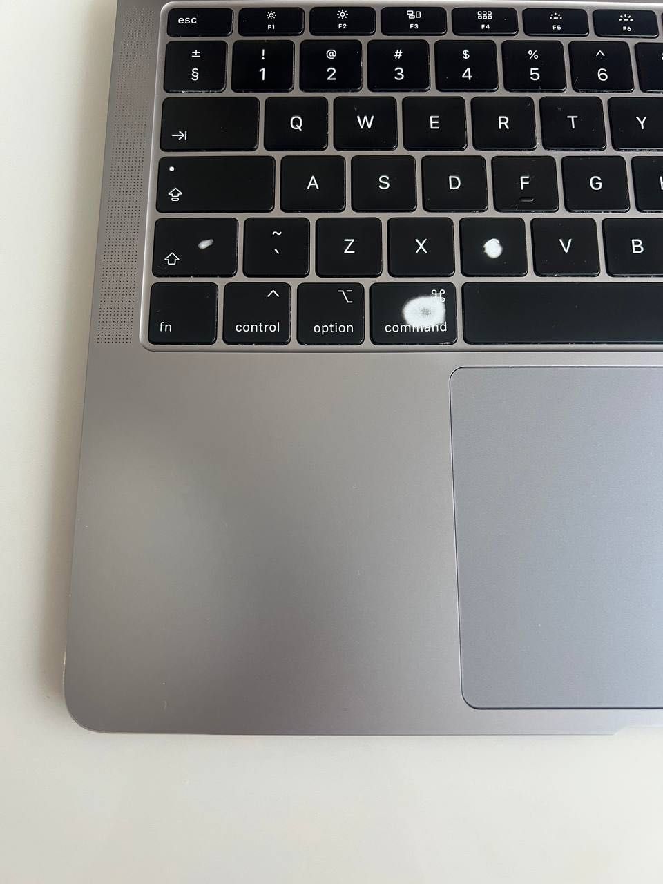 MacBook Air 13” Retina (2018) – 16 GB RAM, 256 GB SSD