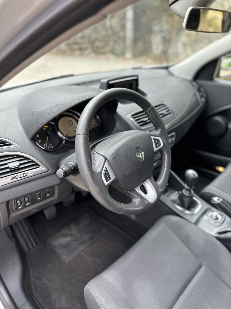 Renault Megane 1.5dCi - 110cvs Caixa 6