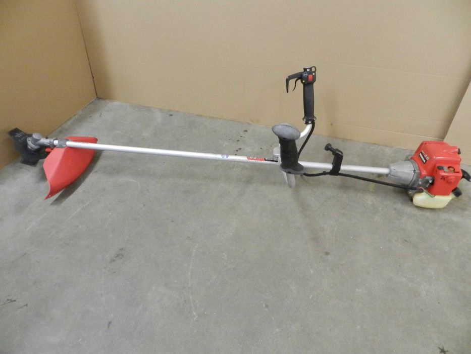 7k kosa spalinowa honda umt28