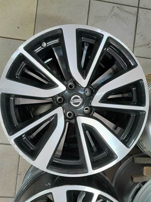 alufelgi 19 oryg. Nissan Qashqai X-Trail Juke 5x114,3 czujniki
