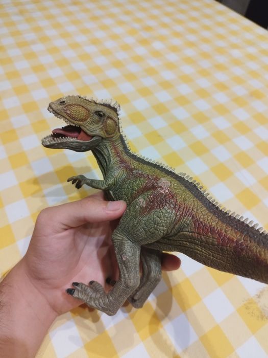 Brinquedo Giganotosaurus Shcleich