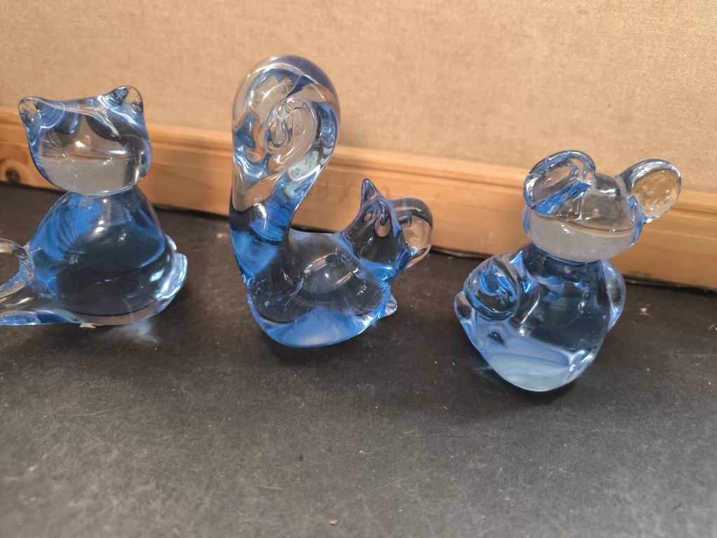 3 Figurines Vidro Azul - Gato, Esquilo, Rato