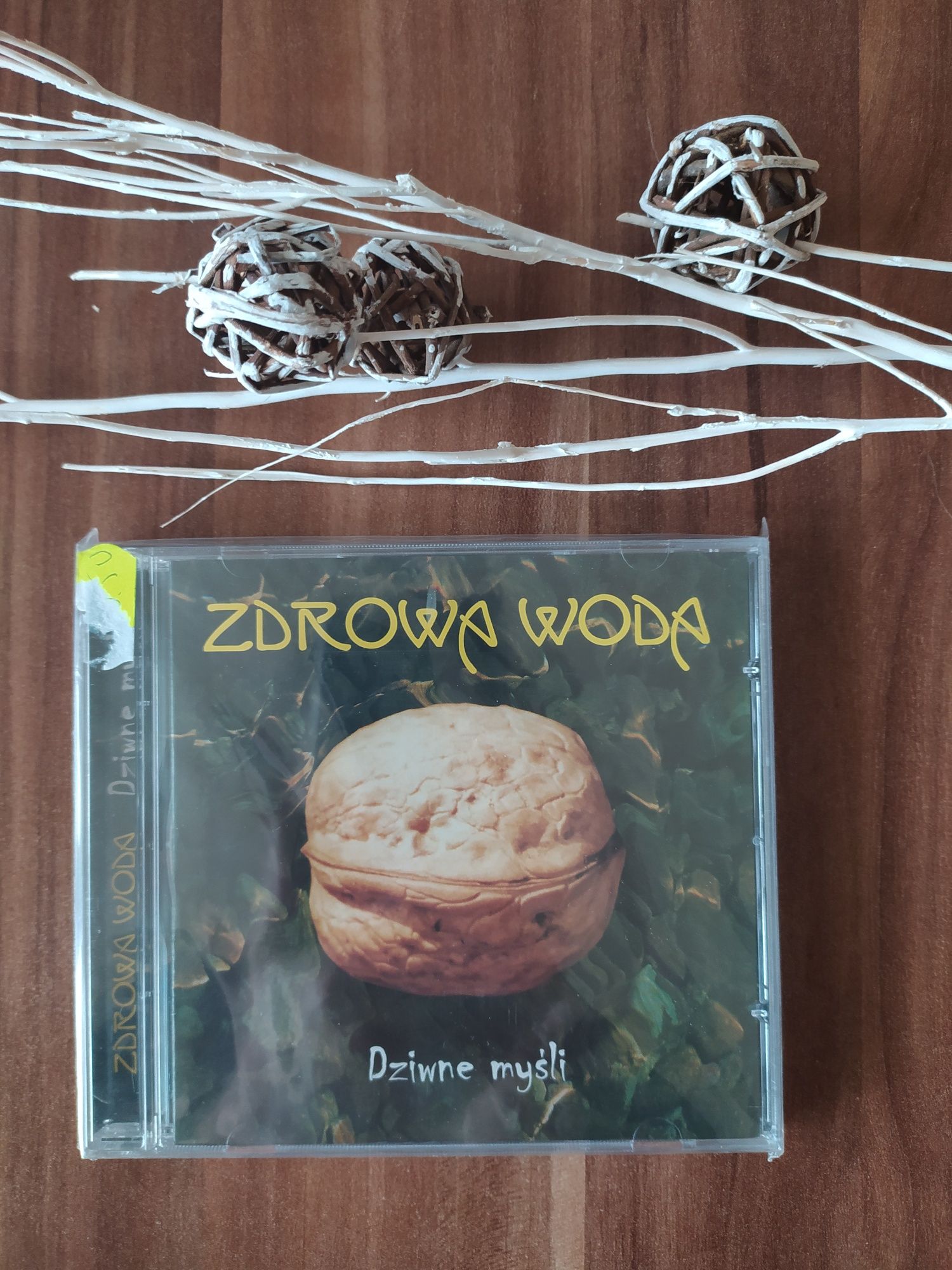 Płyta CD ZDROWA WODA " Dziwne myśli " 2000