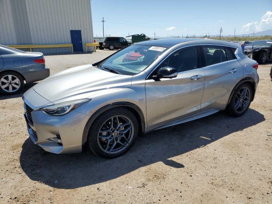 2017 Infiniti QX30 BASE
