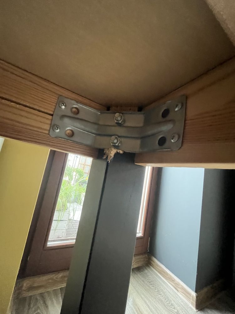 Stół IKEA BJURSTA, czarny 140 cm, rozkładany do 220 cm